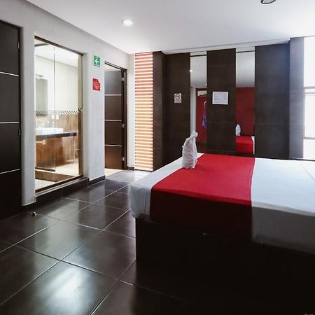 Auto Hotel Las Maravillas Santa Cruz Xoxocotlán Esterno foto